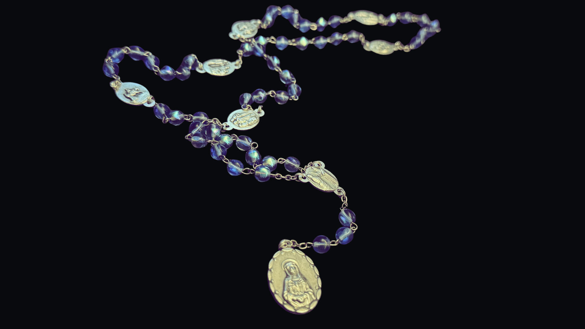 Le Chapelet des Sept Douleurs de Marie Le Chapelet des Sept Douleurs de Marie